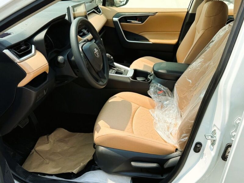 2025 Toyota RAV4 EXR 2.5-liter 4-cylinder Hybrid Engine White Beige SUV Automatic GCC Specs