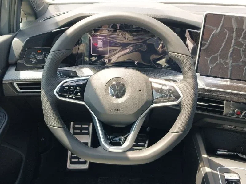 2025 Volkswagen Golf R-Line 1.5L TSI 1.5 Liters 4 Cylinders Petrol Engine Grey Hatchback