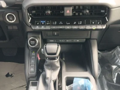 2024 Toyota Land Cruiser Prado 2.8 Liters 4-cylinder turbocharged Diesel Engine Black SUV GCC