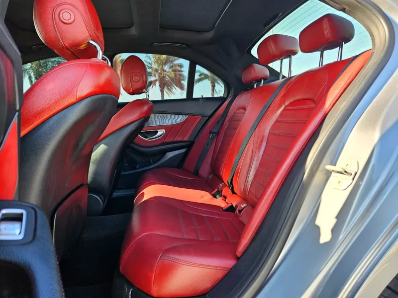 2015 Mercedes-Benz C200 2.0-liter Turbocharged 4-cylinder Petrol Engine Silver Red Sedan