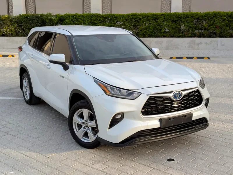 2022 Toyota Highlander GXR 4 Cylinder Hybrid Engine White Grey SUV Automatic GCC
