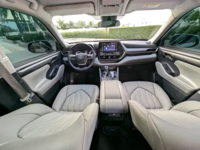 2022 Toyota Highlander GXR 4 Cylinder Hybrid Engine White Grey SUV Automatic GCC