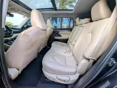 2021 Toyota Highlander VXR 4 Cylinder Hybrid Engine Black Beige SUV Automatic GCC