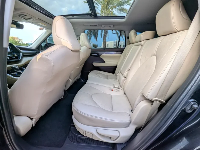 2021 Toyota Highlander VXR 4 Cylinder Hybrid Engine Black Beige SUV Automatic GCC