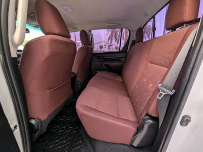 2022 Toyota Hilux Double Cab GL 2.7L 4-Cylinder Petrol Engine White Red Pickup