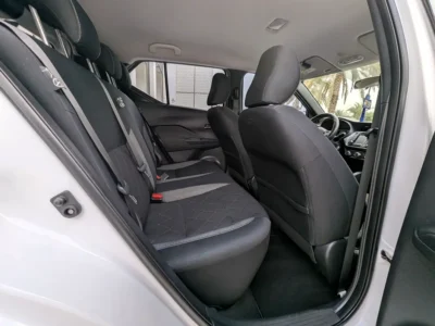 2019 Nissan Kicks SV 1.6-liter 4 Cylinder Petrol Engine White Black SUV GCC Specs