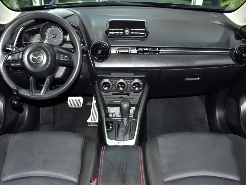 2018 Mazda CX-3 Comfort 2.0-liter 4 Cylinder Petrol Engine Grey Black Crossover GCC