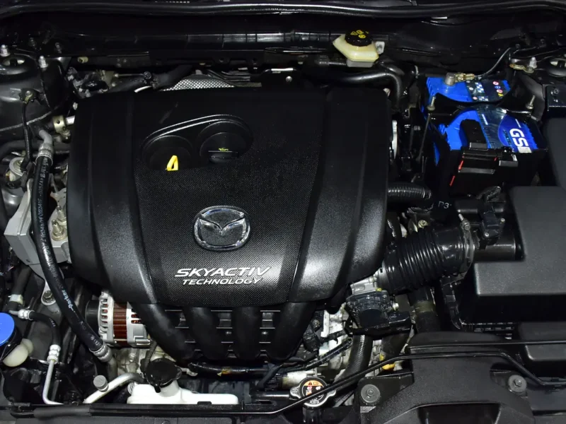 2018 Mazda CX-3 Comfort 2.0-liter 4 Cylinder Petrol Engine Grey Black Crossover GCC