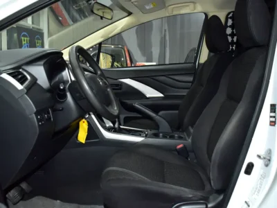 2020 Mitsubishi Xpander GLS 1.5 Litres 4 Cylinders Petrol Engine White Black Crossover