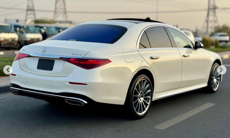 2022 Mercedes-Benz S 500L 3.0-liter turbocharged inline-six Engine White Black Luxury Sedan