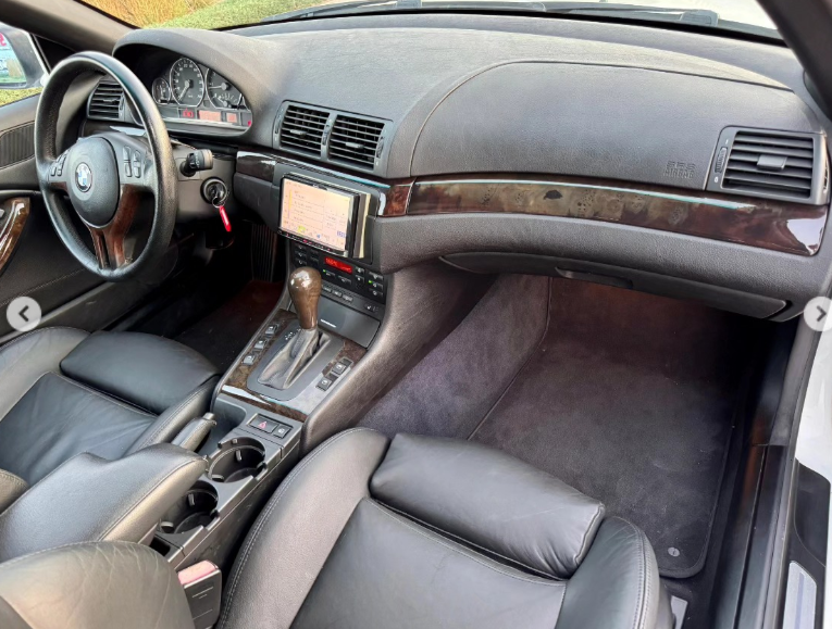 2006 BMW 330Ci 3.0 Liter 6-cylinder Petrol Engine White Black Convertible Automatic