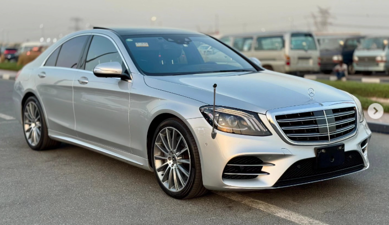 2020 Mercedes-Benz S 450 3.0-liter 6-cylinder Petrol Engine Silver Black Luxury Sedan