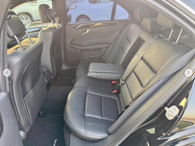 2016 Mercedes-Benz E300 2.0 Liters 4 Cylinders Petrol Engine Black Luxury Sedan RWD