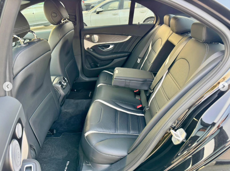 2016 Mercedes-Benz C63 S AMG 4.0-liter Twin-Turbocharged V8 Engine Black Luxury Sedan