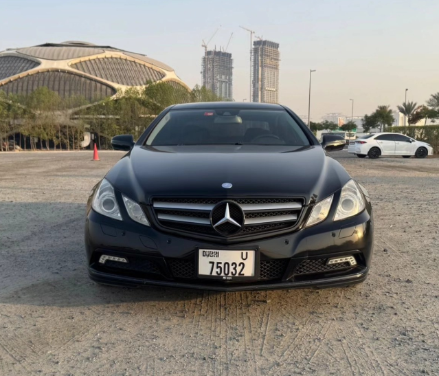 2010 Mercedes-Benz E350 Coupe 3.5 Liters V6 Petrol Engine Black Luxury Coupe
