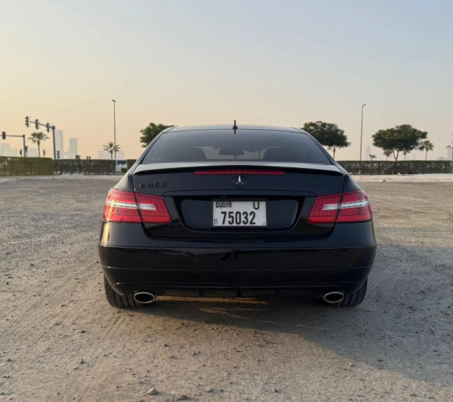 2010 Mercedes-Benz E350 Coupe 3.5 Liters V6 Petrol Engine Black Luxury Coupe