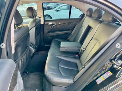 2008 Mercedes-Benz E550 5.5-liter V8 Petrol Engine Black Luxury Sedan RWD