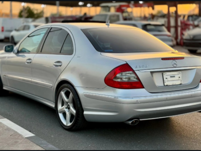 2007 Mercedes-Benz E350 3.5-liter V6 Petrol Engine Silver Black Sedan Automatic