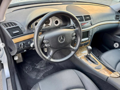 2007 Mercedes-Benz E350 3.5-liter V6 Petrol Engine Silver Black Sedan Automatic