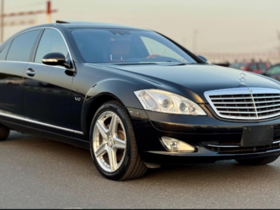 2009 Mercedes-Benz S 600 5.5 Liters 12-cylinder Petrol Engine Black Orange Sedan RWD