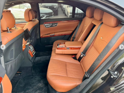 2009 Mercedes-Benz S 600 5.5 Liters 12-cylinder Petrol Engine Black Orange Sedan RWD