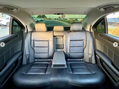 2010 Mercedes-Benz E350 3.5 Liters V6 Petrol Engine Blue Black Sedan RWD