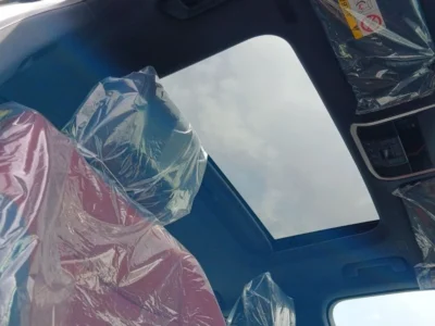 2025 Toyota Land Cruiser LC300 VXR 3.5L V6 Twin Turbo Petrol Engine White Red SUV GCC Specs