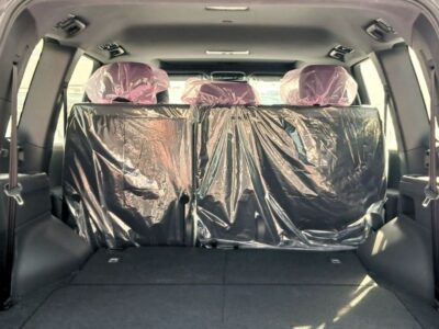 2025 Toyota Land Cruiser LC300 VX 3.3-liter twin-turbo V6 Diesel Engine Black SUV GCC Specs