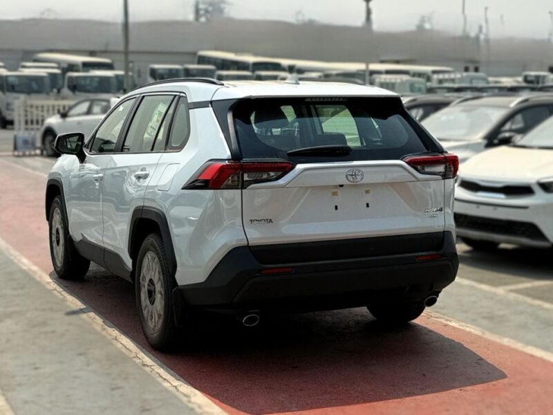 2025 Toyota RAV4 EXR 2.5-liter 4-cylinder Hybrid Engine White Beige SUV Automatic GCC Specs