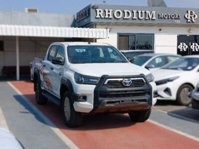 2024 Toyota Hilux Adventure 2.8L Inline 4-cylinder Turbocharged Diesel White Black Pickup Truck