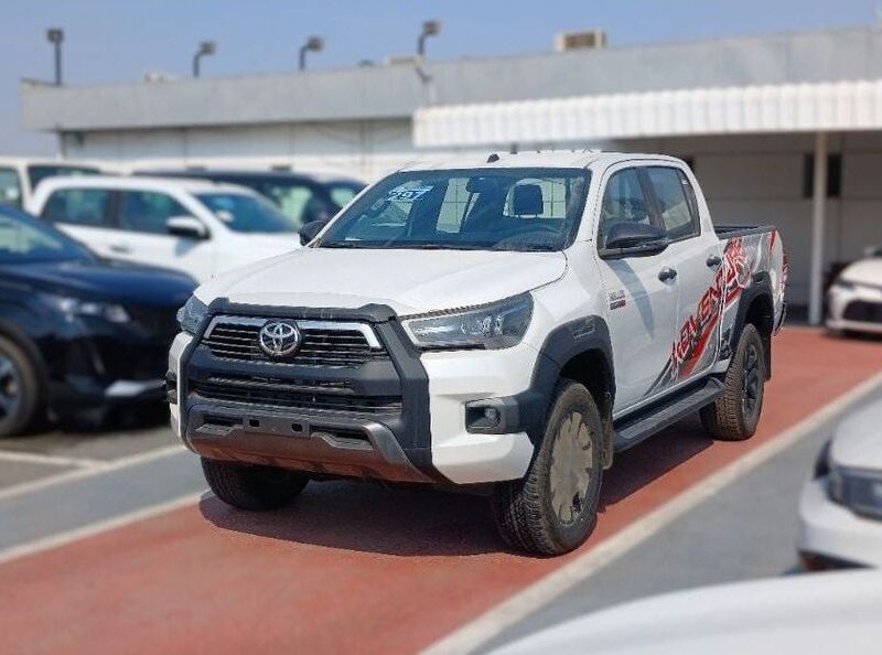 2024 Toyota Hilux Adventure 2.8L Inline 4-cylinder Turbocharged Diesel White Black Pickup Truck