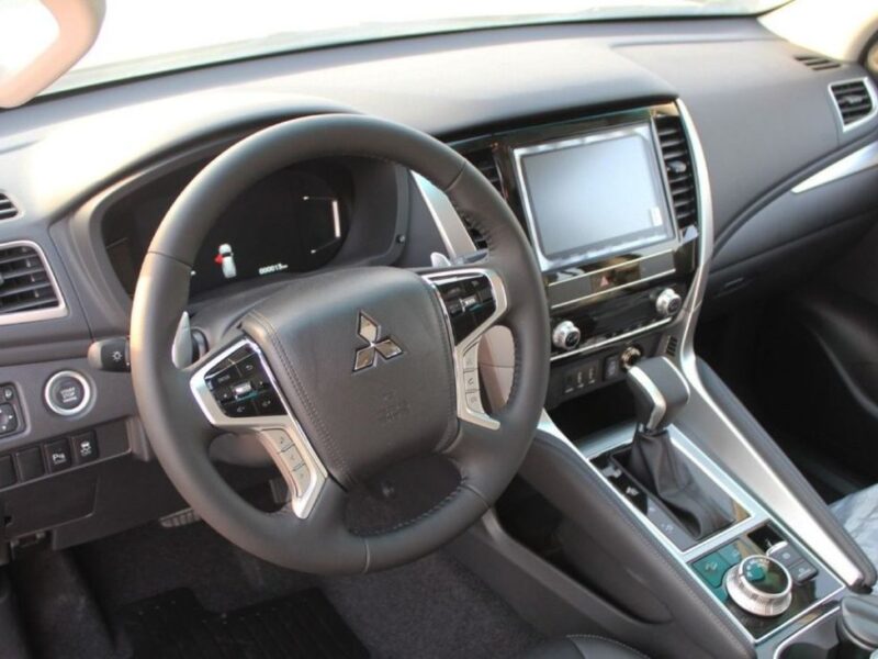 2023 Mitsubishi Montero Sport 3.0 Litres 6 Cylinder Petrol Engine Black SUV 4WD