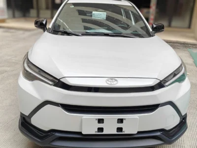 2026 Toyota Frontlander Leading 2.0 Litres 4 Cylinders Hybrid Engine White Black SUV