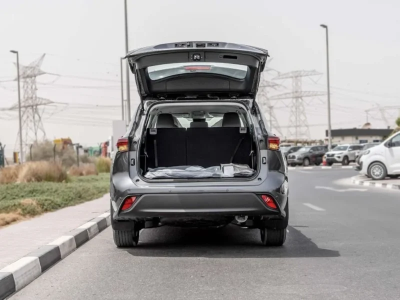 2026 Toyota Highlander LE 2.5L 4-Cylinder Hybrid Engine Grey SUV Automatic GCC