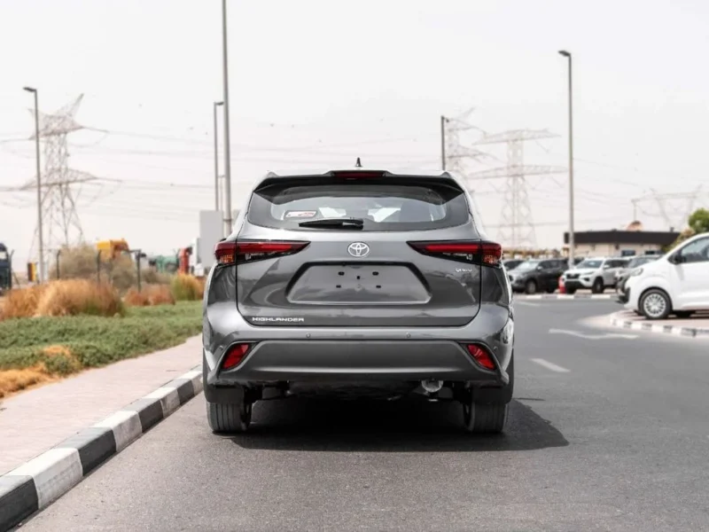 2026 Toyota Highlander LE 2.5L 4-Cylinder Hybrid Engine Grey SUV Automatic GCC