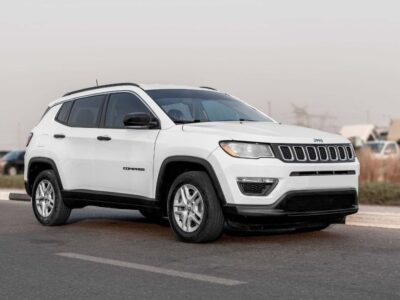 2020 Jeep Compass 2.4L Tigershark Naturally aspirated I-4 Engine White Black SUV