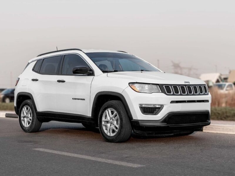 2020 Jeep Compass 2.4L Tigershark Naturally aspirated I-4 Engine White Black SUV