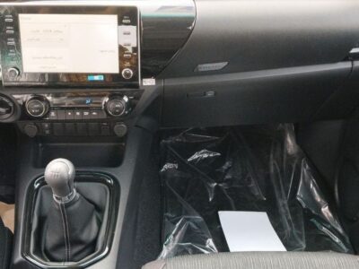 2024 Toyota Hilux Adventure 2.8L Inline 4-cylinder Turbocharged Diesel White Black Pickup Truck