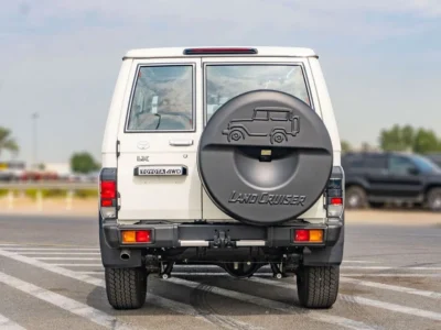 2026 Toyota Land Cruiser 70 2.8L 4-Cylinder Turbo Diesel Engine White Brown SUV