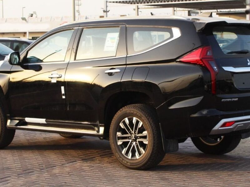 2023 Mitsubishi Montero Sport 3.0 Litres 6 Cylinder Petrol Engine Black SUV 4WD