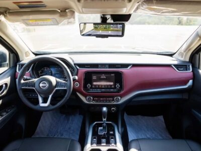 2024 Nissan Xterra Platinum 2.5 Litre 4-Cylinder Petrol Engine Grey Black SUV Automatic