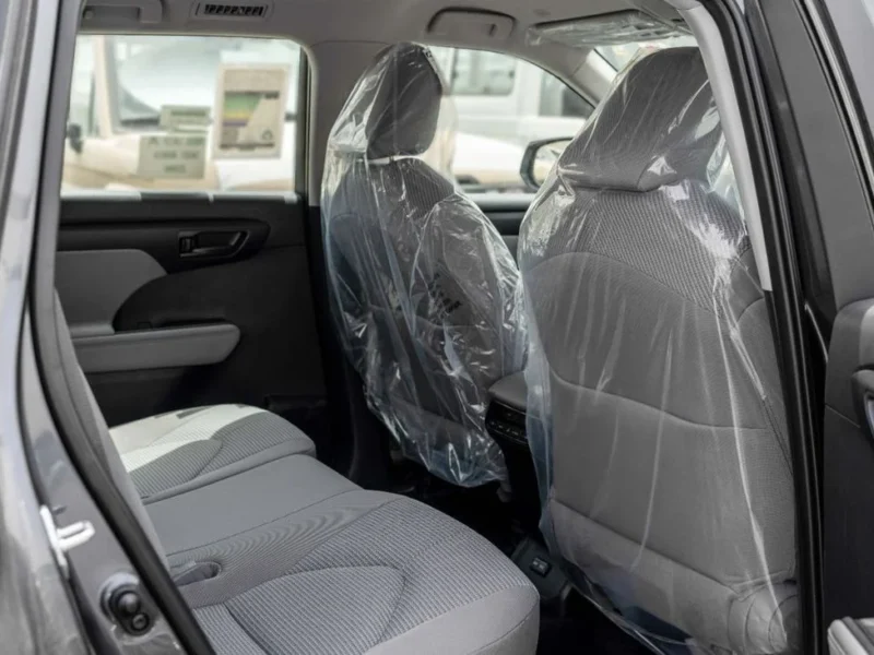 2026 Toyota Highlander LE 2.5L 4-Cylinder Hybrid Engine Grey SUV Automatic GCC