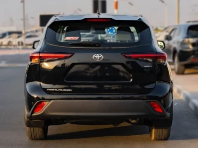 2026 Toyota Highlander LE 2.5L 4-Cylinder Hybrid Engine Silver Black SUV Automatic GCC