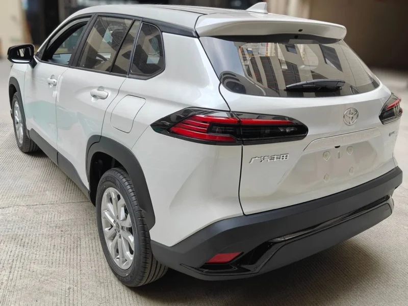 2026 Toyota Frontlander Leading 2.0 Litres 4 Cylinders Hybrid Engine White Black SUV