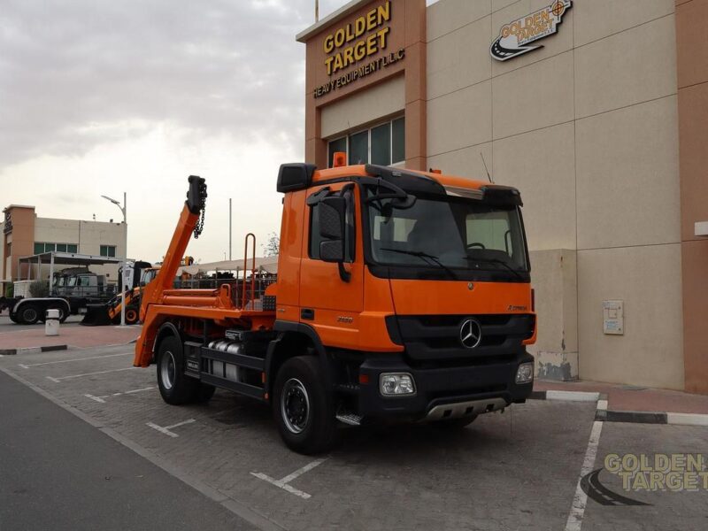 2012 Mercedes Actros 2136 4x2 Skip Loader 6 Cylinder Diesel Engine Automatic