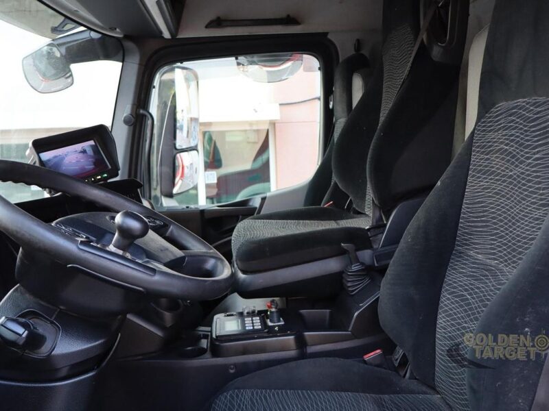 2016 Mercedes Antos 2536 6x2 Garbage Truck 6 Cylinder Diesel Engine Automatic Red