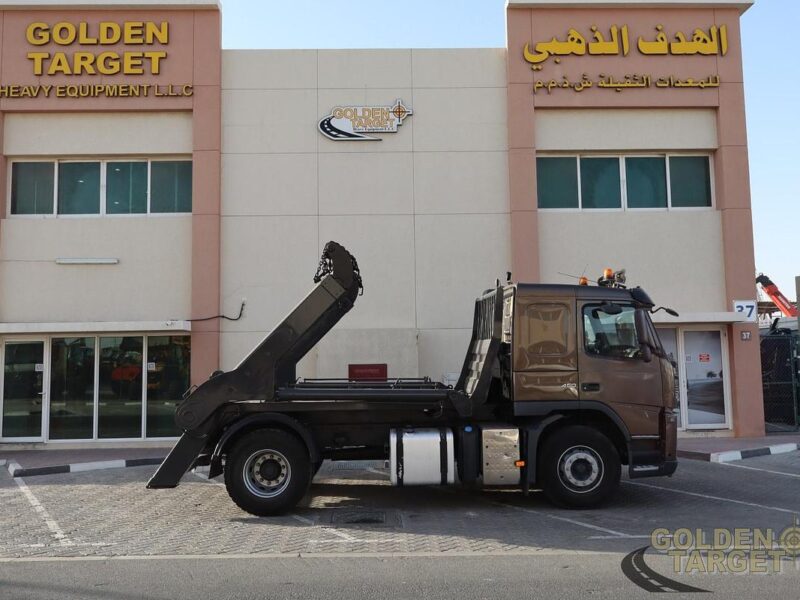 2013 VOLVO FM440 4x2 Skip Loader 6 Cylinder Diesel Engine Automatic Gear