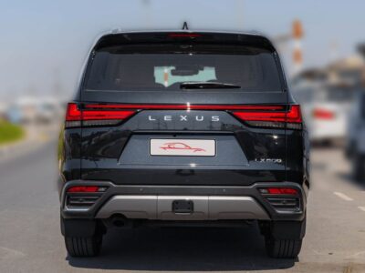 2026 Lexus LX600 VIP 3.5-liter V6 twin-turbocharged Petrol Engine Black SUV GCC Specs