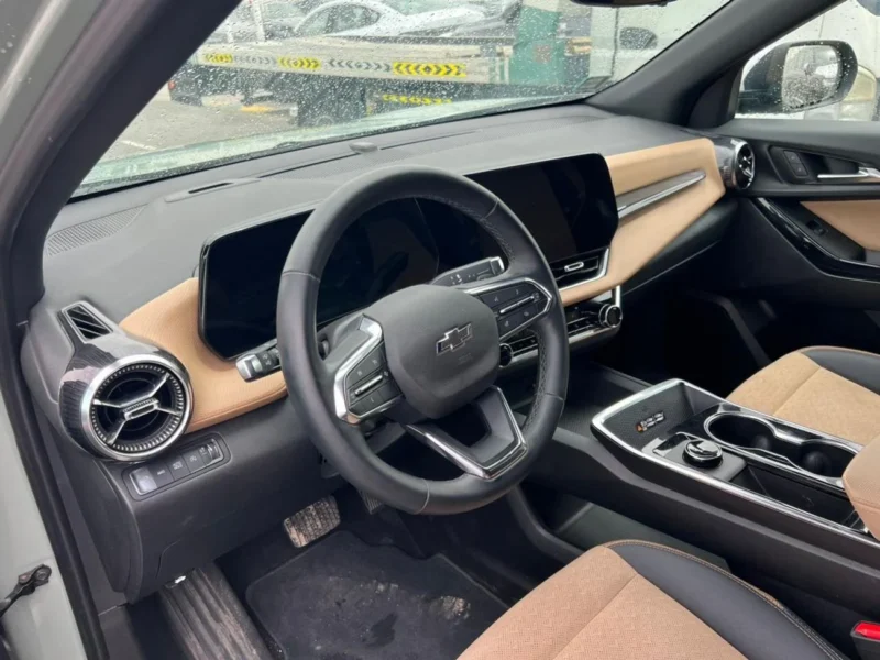 2025 Chevrolet Equinox ACTIV 1.5L Turbocharged 4-cylinder Petrol Engine Green Tan SUV