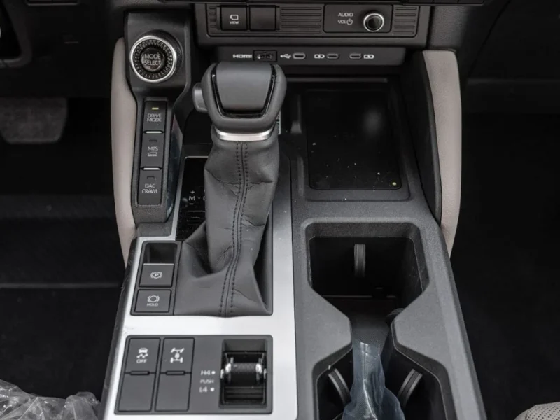 2026 Toyota Prado VXL 2.4L 4-Cylinder Turbo Petrol Engine Black Beige SUV GCC Specs